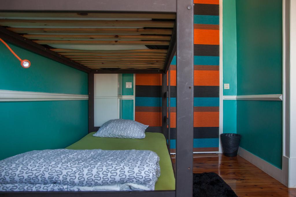 Hostel Graca 28 Lisbon Ruang foto