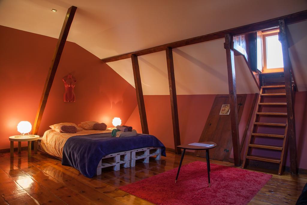 Hostel Graca 28 Lisbon Ruang foto